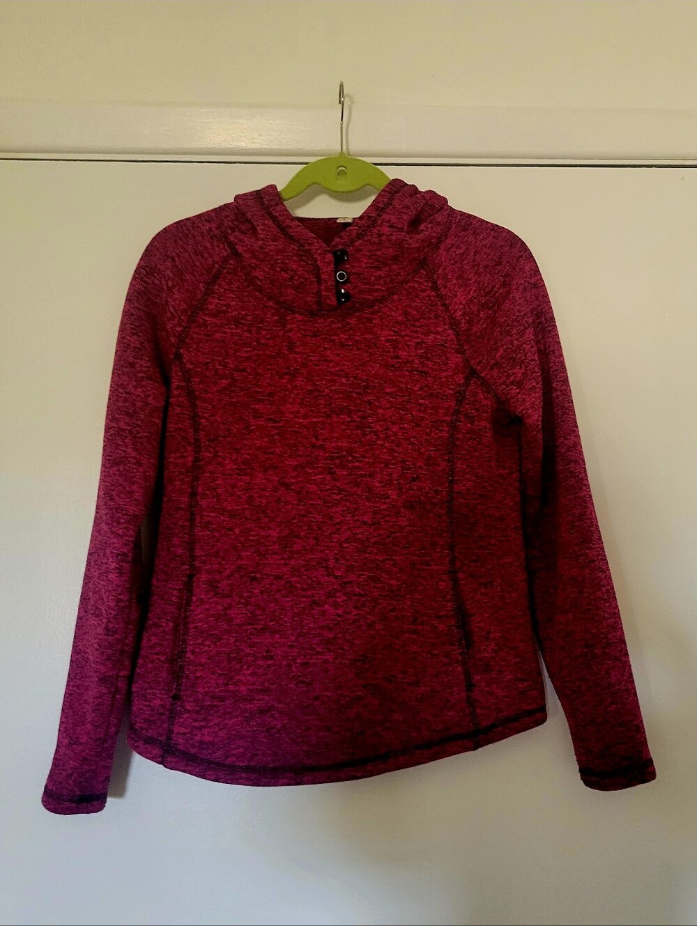 Women's Burgandy Hooded Pullover Sweater